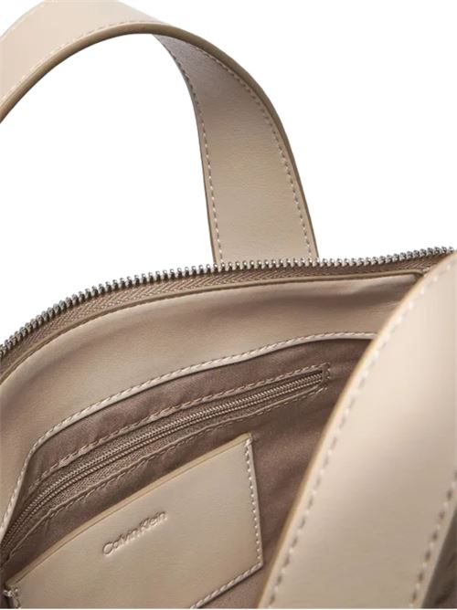 Borsa in ecopelle con tasche Calvin Klein | LV04F3291G2QO